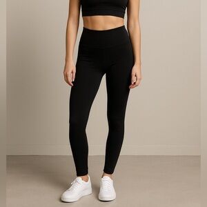 SPANX Classic Black Leggings high waisted compression